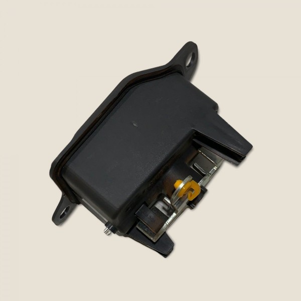 Maçaneta Interna Tras. Dir. Fiat Strada 1.4 Evo 2020 (55) Traseira