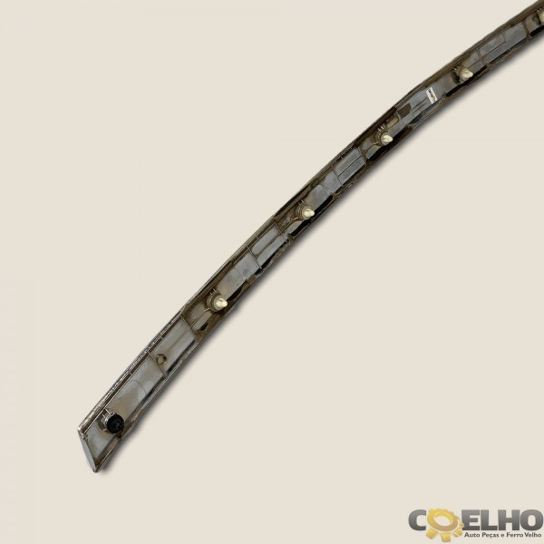 Friso Cromado Tampa Traseira Captiva 3.6 09/10 (1870)