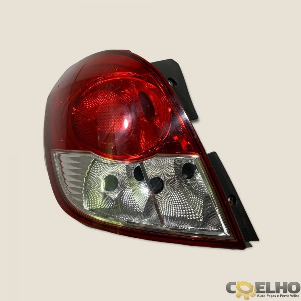 Lanterna Traseira Esquerda Captiva Sport 3.6 V6 09/10 (1762) Esquerdo Vermelho
