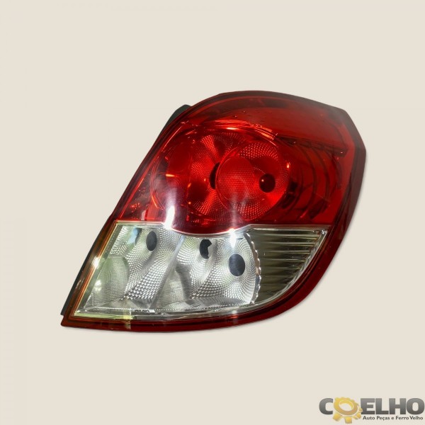 Lanterna Traseira Direita Captiva Sport 3.6 V6 09/10 (1761) Direito Vermelho