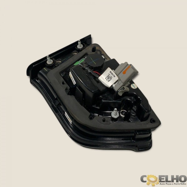 Lanterna Tras. Dir. Tampa Jeep Compass Trailhawk 2017 (2501) Direito Vermelho