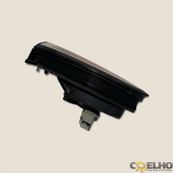 Lanterna Tras. Dir. Tampa Jeep Compass Trailhawk 2017 (2501) Direito Vermelho