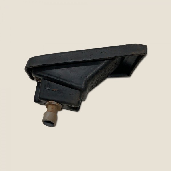 Luz De Placa Esquerda Fiat Strada Freedom 2020 (123)