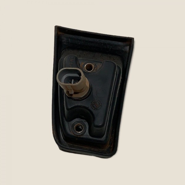 Luz De Placa Esquerda Fiat Strada Freedom 2020 (123)