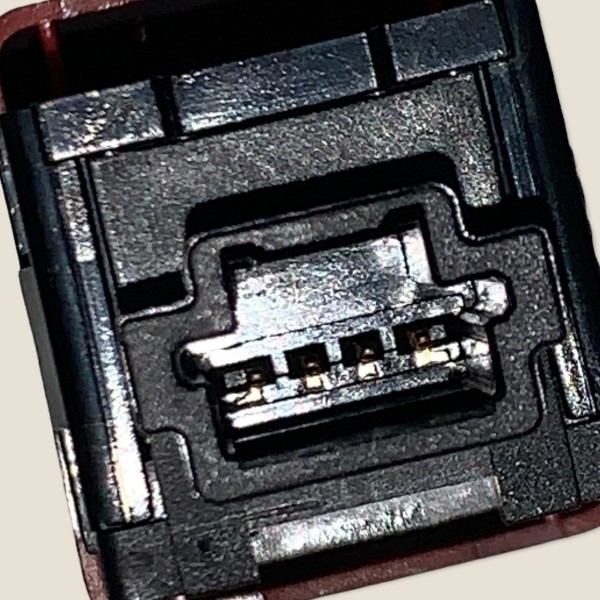 Botão Alerta Comando Nissan Kicks Sl 2019 (231) Preto