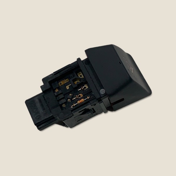 Botão Alerta Comando Nissan Kicks Sl 2019 (231) Preto