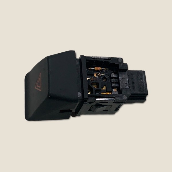 Botão Alerta Comando Nissan Kicks Sl 2019 (231) Preto