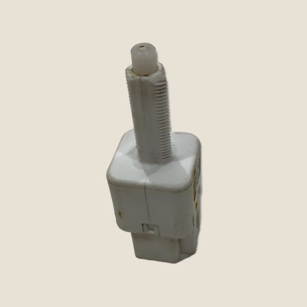 Interruptor Pedal Freio Nissan Kicks Sl 2019 (242)