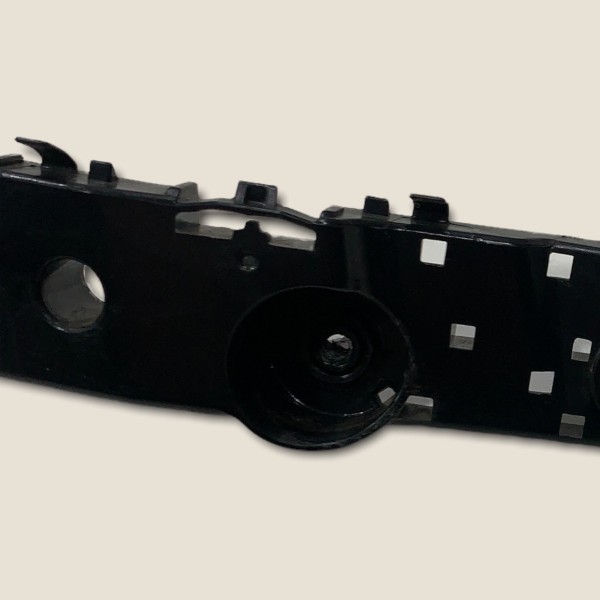 Guia Traseiro Direito Para-choque Nissan Kicks Sl 2019 (255)