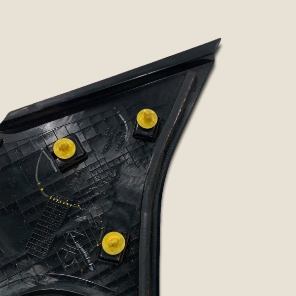 Acabamento Coluna Tras. Dir. Nissan Kicks Sl 2019 (261)