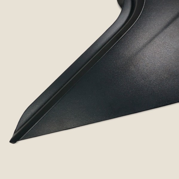 Acabamento Coluna Tras. Dir. Nissan Kicks Sl 2019 (261)