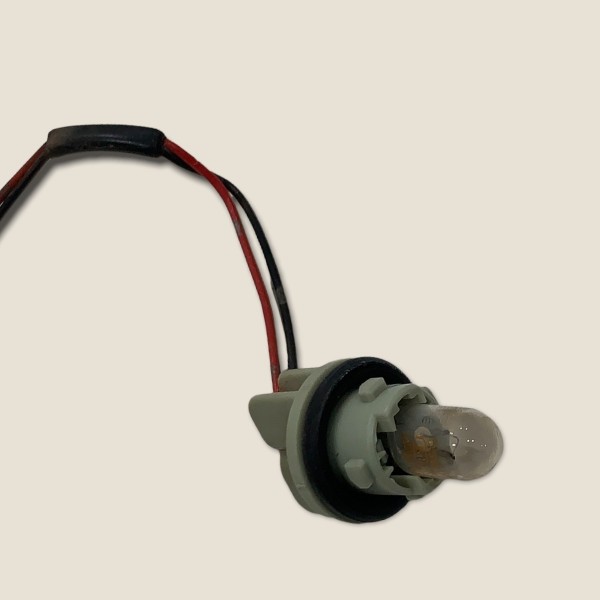 Chicote Lanterna Tras. Dir. Tampa Nissan Kicks Sl 019 (268)