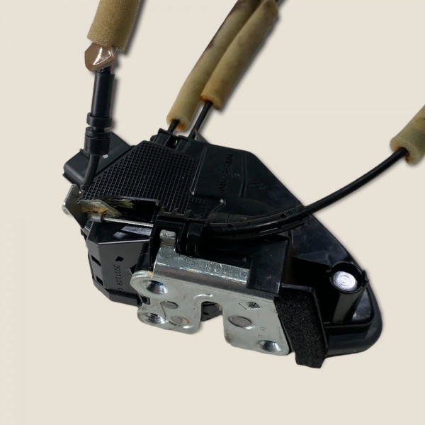 Fechadura Porta Traseira Esquerda Nissan Kicks Sl 019 (321)