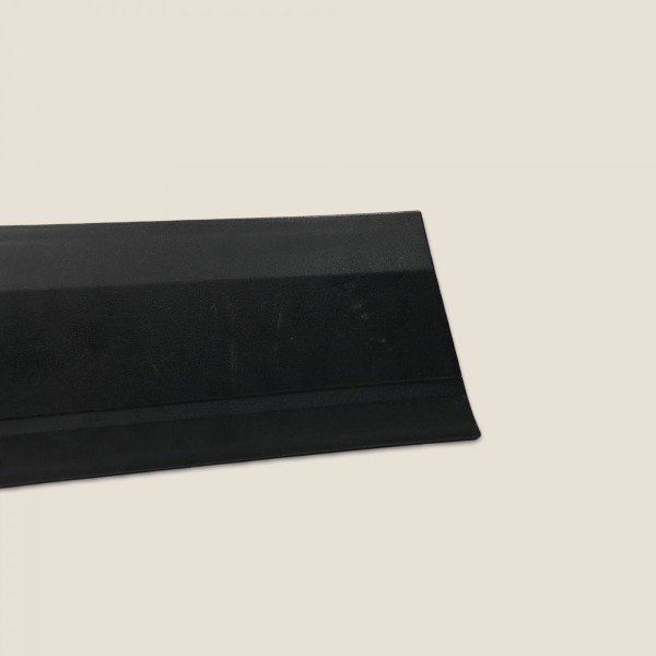 Friso Traseiro Direito Saveiro Robust 2020 (457) Preto