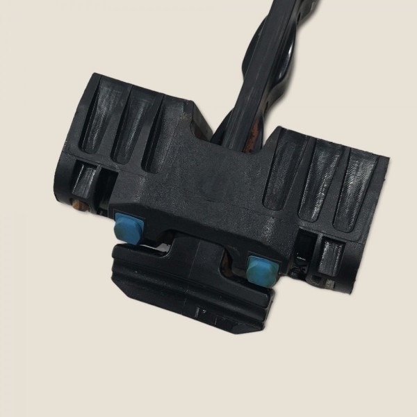 Limitador Porta Dianteira Direita Amarok 2015 (525)