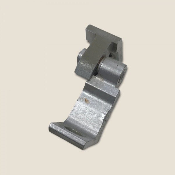 Dobradiça Traseira Esquerda Inferior Amarok 2015 (670)