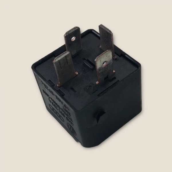 Relé Auxiliar Vw Amarok Biturbo 2015 (885)