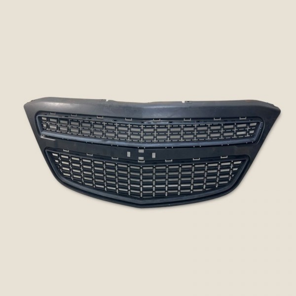 Grade Dianteira Radiador Montana 2017 (1061) Preto Fosco