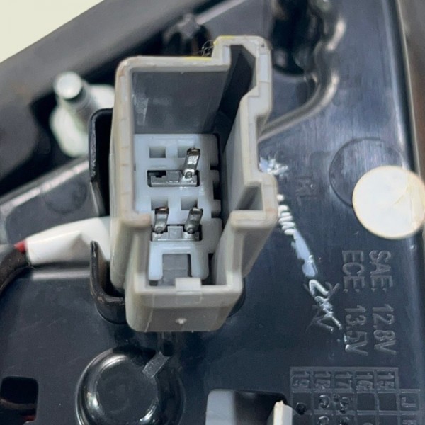 Lanterna Traseira Esq. Tampa Compass Sport 2019 (1553)