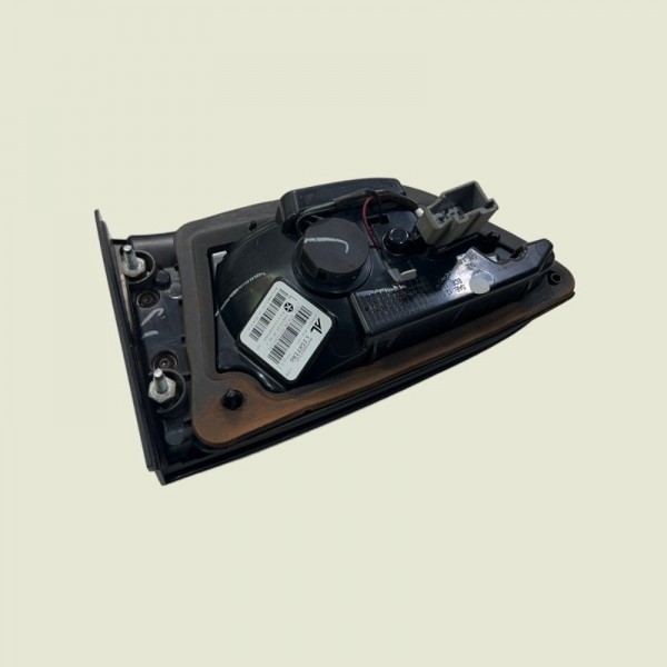 Lanterna Traseira Esq. Tampa Compass Sport 2019 (1553)