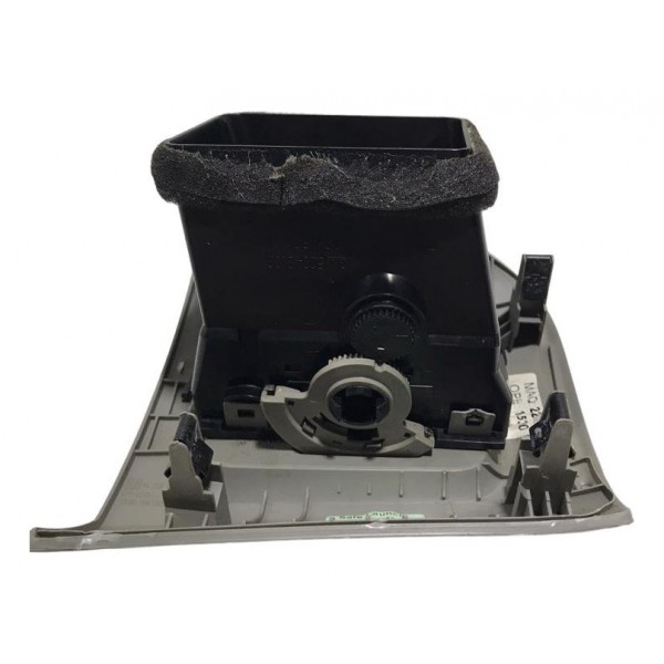 Difusor De Ar Lado Esquerdo Gm Spin 1.8 2013/14 94735815