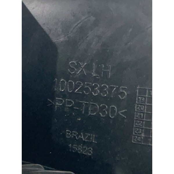 Moldura Esquerda Caçamba Fiat Strada Freedom 1.3 2021