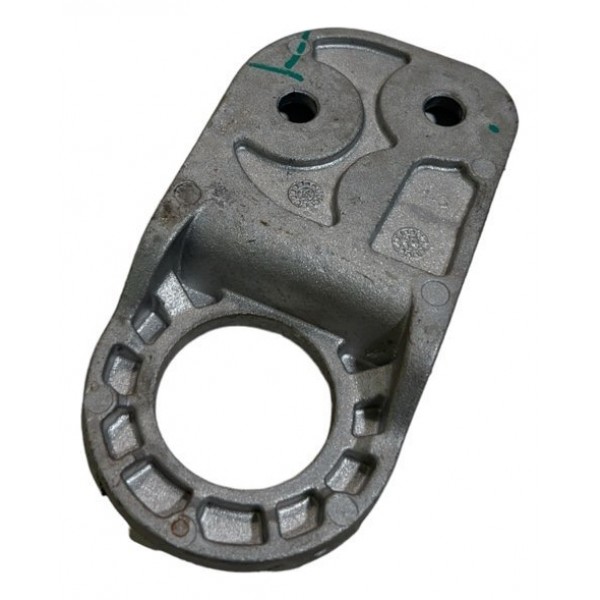 Suporte Esquerdo Radiador Tracker Rs 1.2t 2023/2024