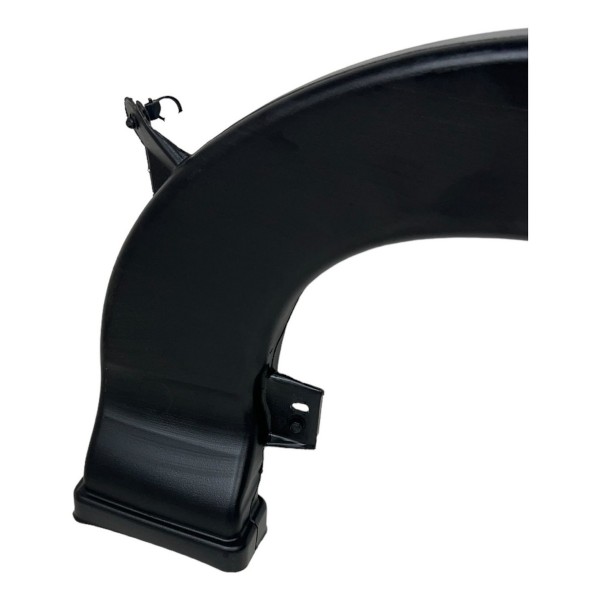 Duto Saída Ar Painel Tracker Rs 1.2t 23/24