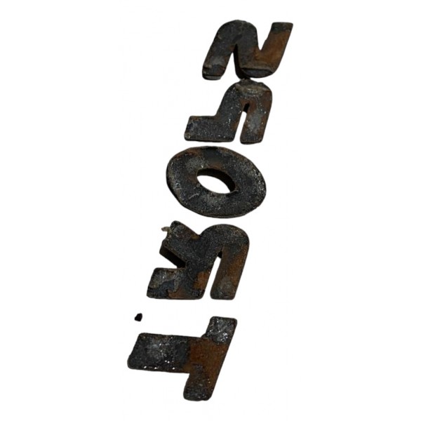 Emblema Sport Tampa Traseira Mitsubishi L200 Triton 2021