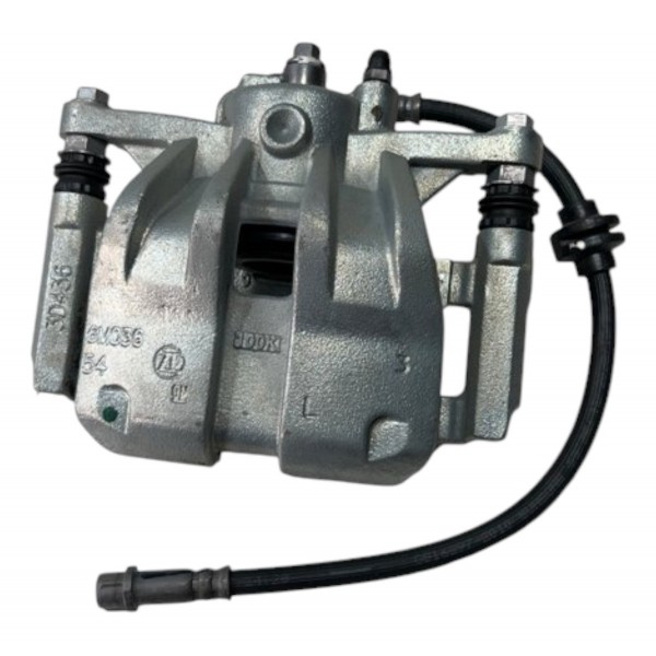 Pinça Dianteira Esquerda Tracker Rs 1.2t 2023/2024