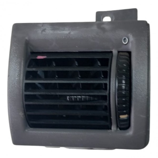 Difusor De Ar Lado Direito Fiat Strada