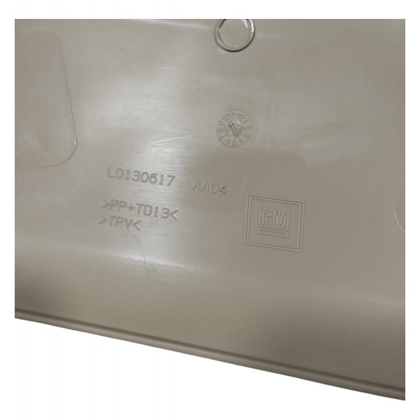 Acabamento Lateral Banco Diant. Dir Captiva L0130617