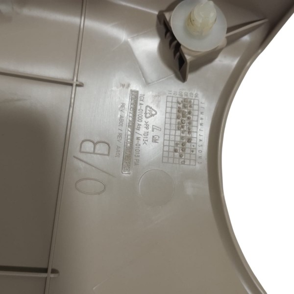 Acabamento Lateral Banco Dianteiro Direto Captiva 2011