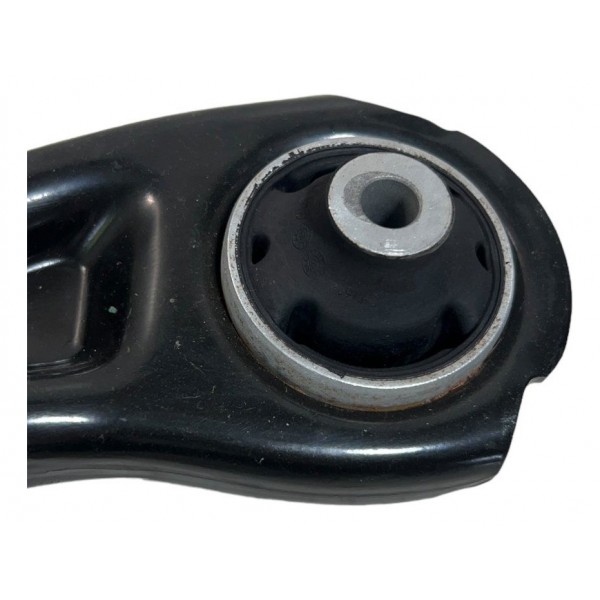 Bandeja Dianteira Esquerda Tracker Rs 1.2t 2023/2024