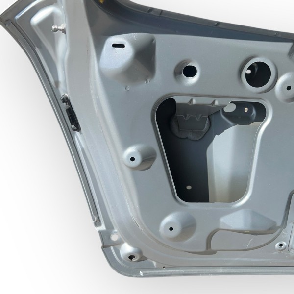 Tampa Traseira Porta Malas Captiva Sport 2011