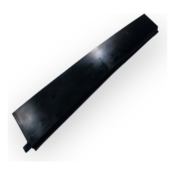 Acabamento Porta Traseira Direita Captiva 2011 96623992