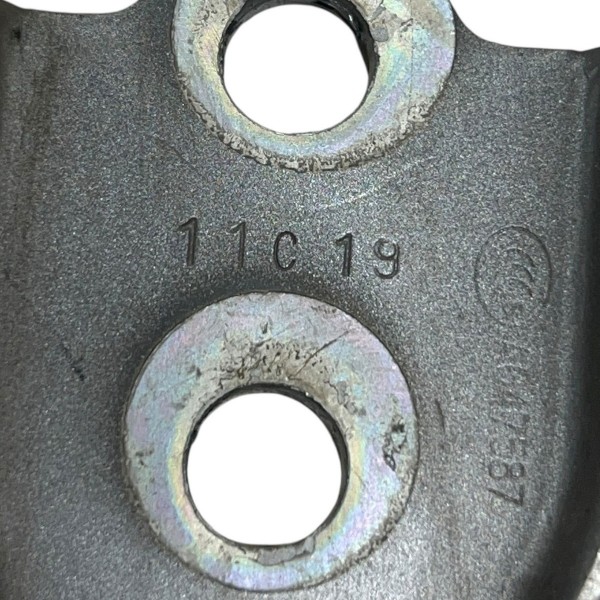 Dobradiça Porta Dianteira Esquerda Inferior Captiva 2011