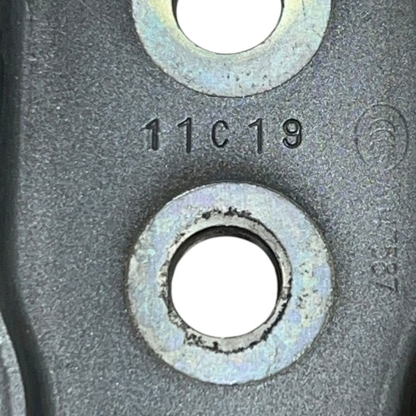 Dobradiça Porta Dianteira Direita Superior Captiva 2011