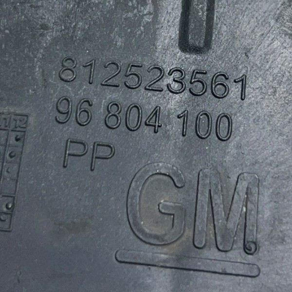 Guia Dianteiro Direito Para-choque Captiva Sport 2.4 2011