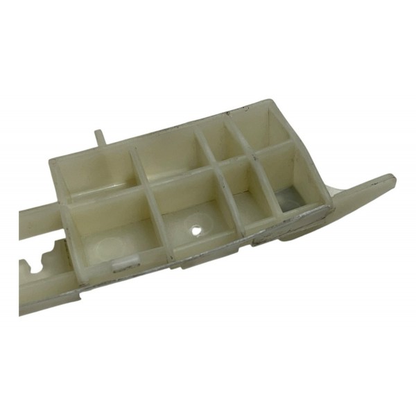 Guia Traseiro Direito Para-choque Captiva 2011