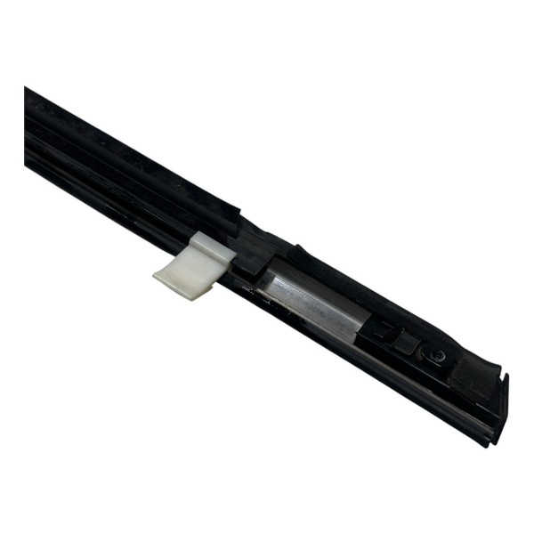 Pestana Cromada Dianteira Esquerda Captiva Sport 2.4 2011