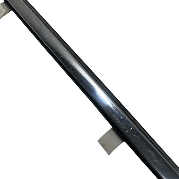 Pestana Cromada Dianteira Direita Captiva Sport 2.4 2011