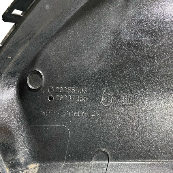 Parachoque Traseiro Tracker 21/22 C/detalh