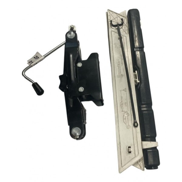 Kit Macaco+ Triangulo Peugeot 207 2011