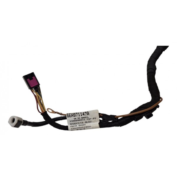 Chicote Tampa Traseira Porta Malas Vw Fox Polo 2014-18