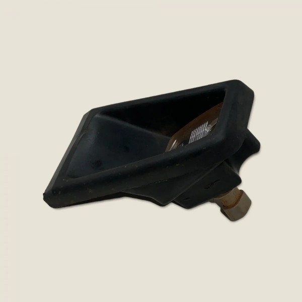 Luz De Placa Direita Fiat Strada Freedom 2020